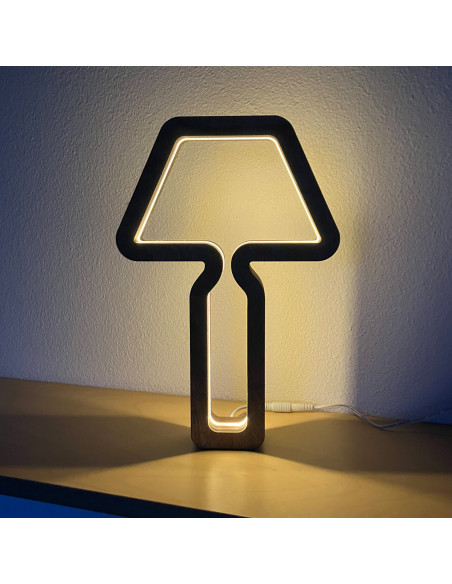 Lampada da tavolo Stappa e illumina da interno